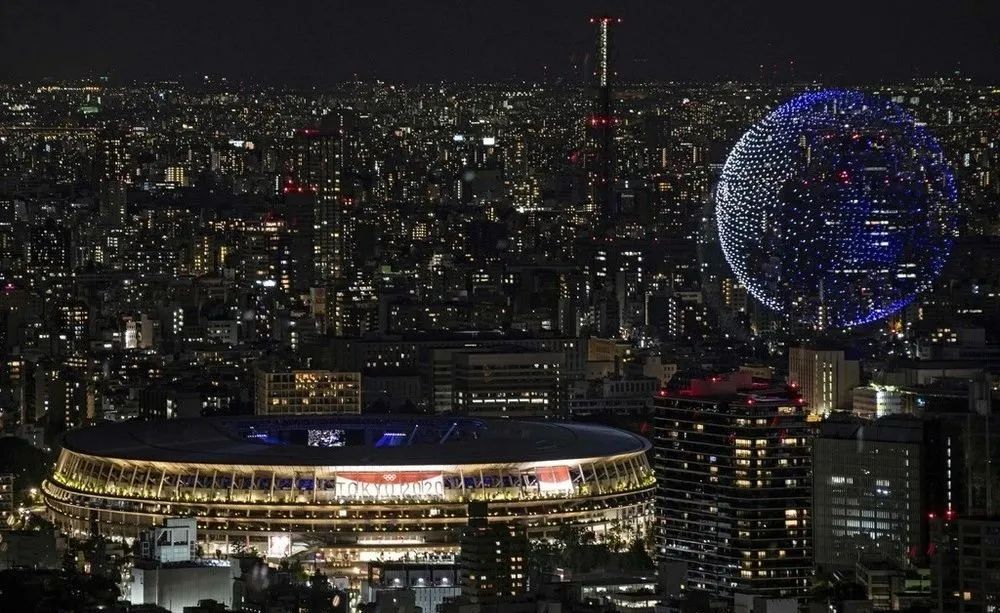 无人机拼出地球惊艳2020东京奥运会开幕式，大型无人机秀【航拍保】可承保！