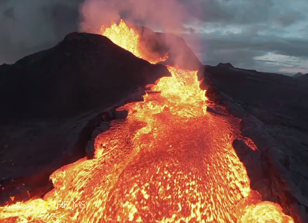 航拍保丨无人机为捕捉冰岛火山喷发坠毁，高风险区域如何保障机身财产安全