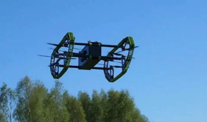 航拍保｜Dronehub开发HUUVER原型，将无人机与无人地面车相结合